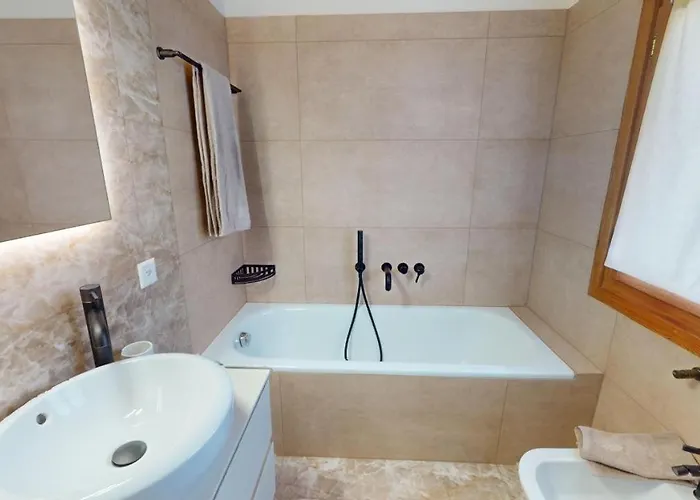 Appartement Ludains 18 *