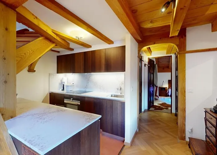 Appartement Ludains 18 *